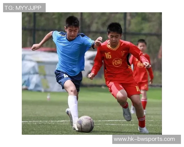 足球工作会议探讨未来发展战略与青少年培养计划的创新举措 足球工作会议探讨未来发展战略与青少年培养计划的创新举措